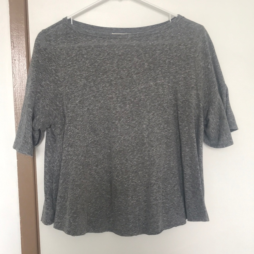 Anthropologie Grey flowy t shirt
